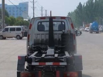 圖長(zhǎng)安勾臂垃圾車(chē)廠家直銷(xiāo)與武漢汽車(chē)改裝油罐車(chē)服務(wù)
